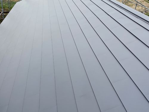 完成です。耐久性は20年程になります。